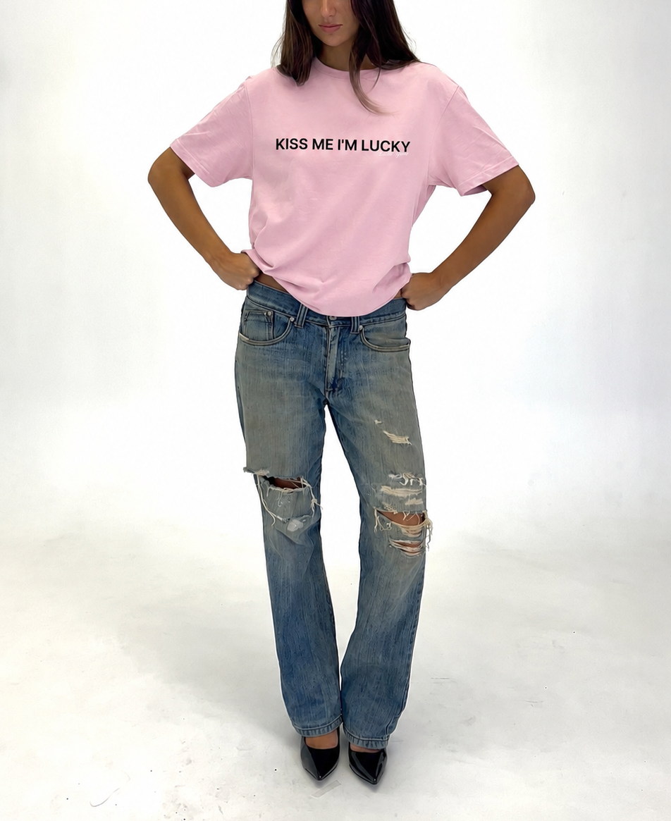 KISS ME I'M LUCKY - petal pink