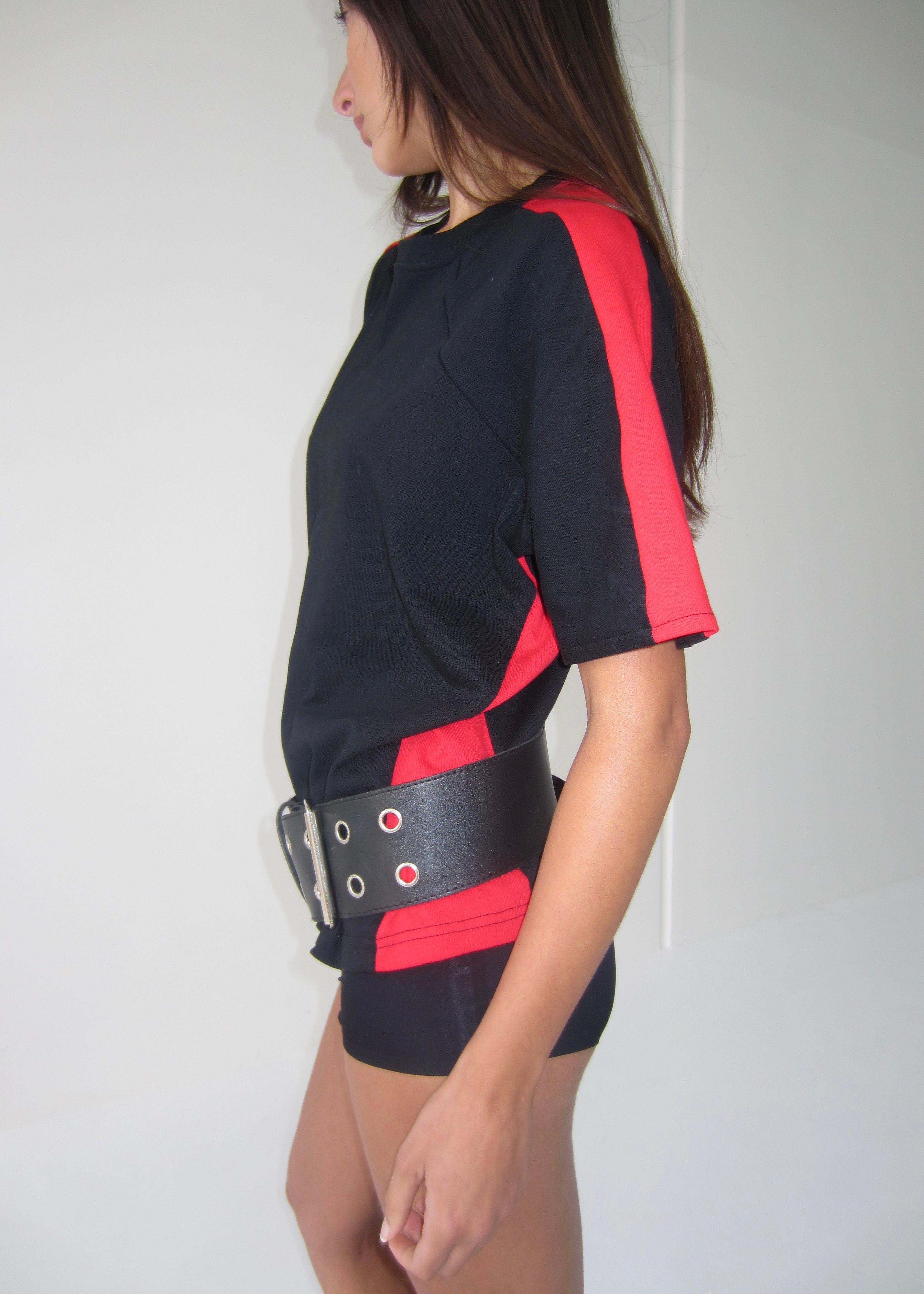 Bobbie Panel Tee - red & black