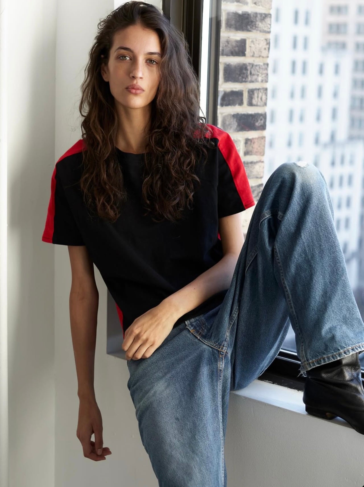 Bobbie Panel Tee - red & black