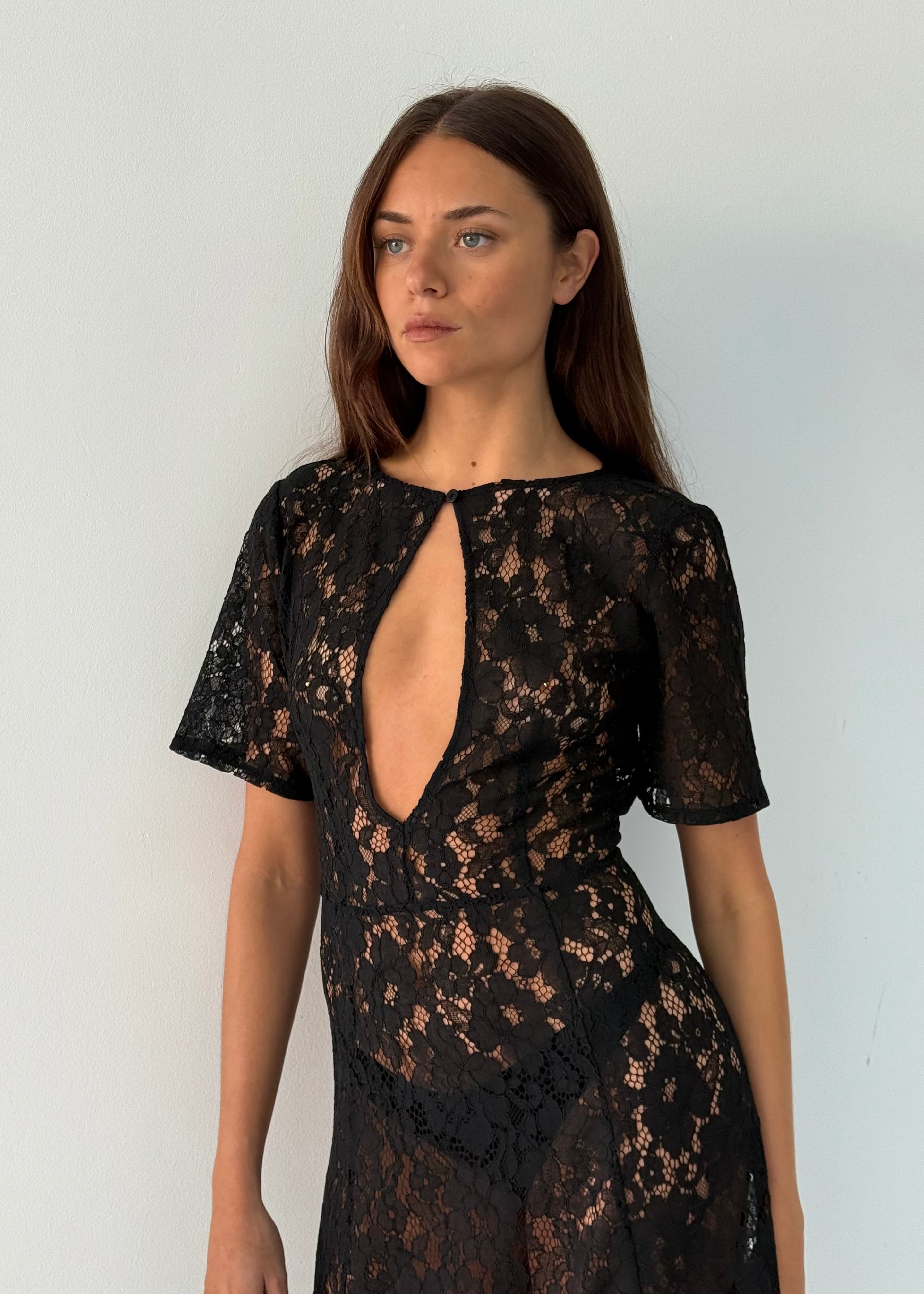 Renata Lace Dress - L Renata Lace Dress - L