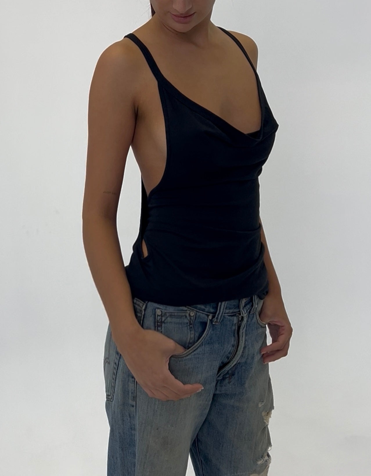 Hazel Tank